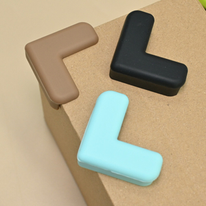 Serie de protectores de esquinas de silicona personalizados