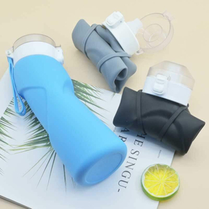 Garrafa de &aacute;gua inclinada de silicone personalizada | Fabricante OEM com silicone de qualidade alimentar certificado pela FDA e LFGB