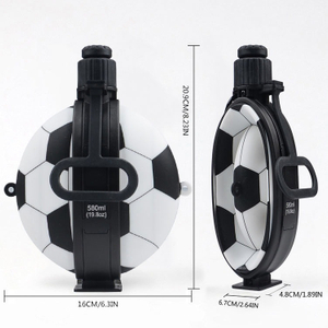 Pusula ve Karabinalı Futbol Şeklinde Katlanabilir Silikon Su Şişesi – 580ml BPA İ&ccedil;ermeyen Katlanabilir Spor Şişesi | &Ouml;zel Logo OEM