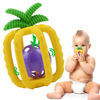 Mordedor de pi&ntilde;a de silicona: mordedor de frutas tropicales de jaula abierta con campana rodante